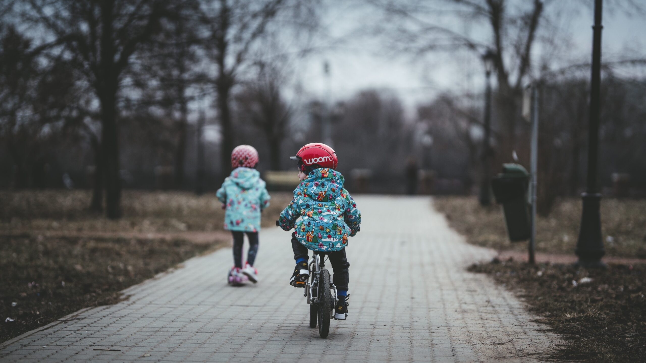 toddlers, cycling, outdoors, footpath